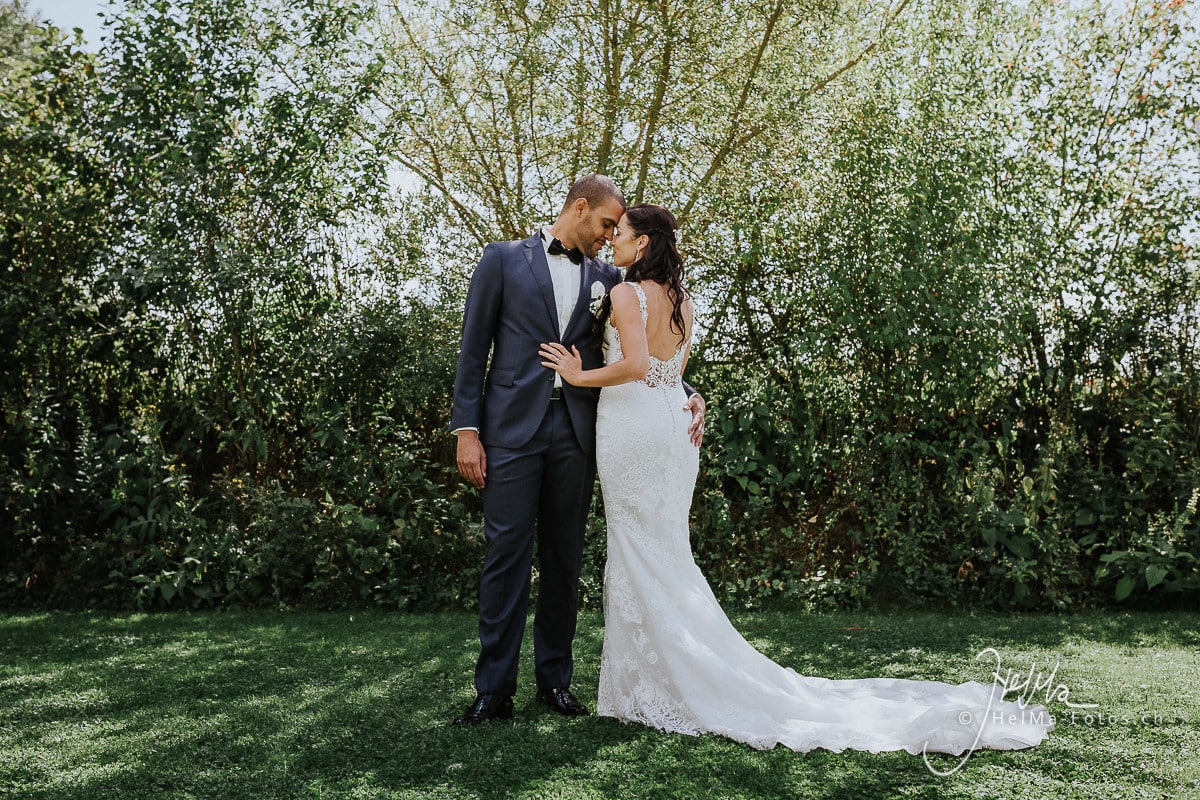 HelMa_Fotografie_Hochzeitsfotograf_Bern_Säriswil__02 Hochzeit in Säriswil | Amboz Eventhalle  