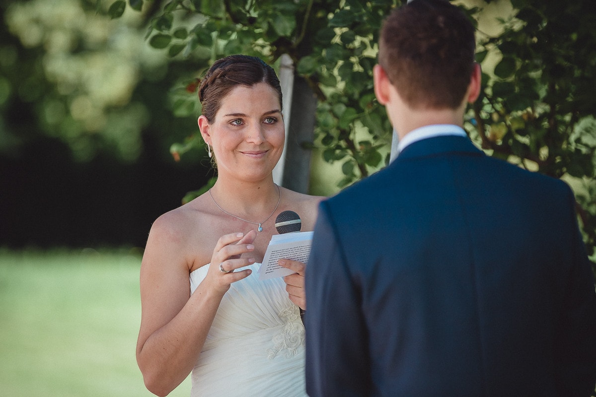 hochzeitsfotograf_bern_sommerhochzeit_036 Hochzeitsfotograf in Bern  