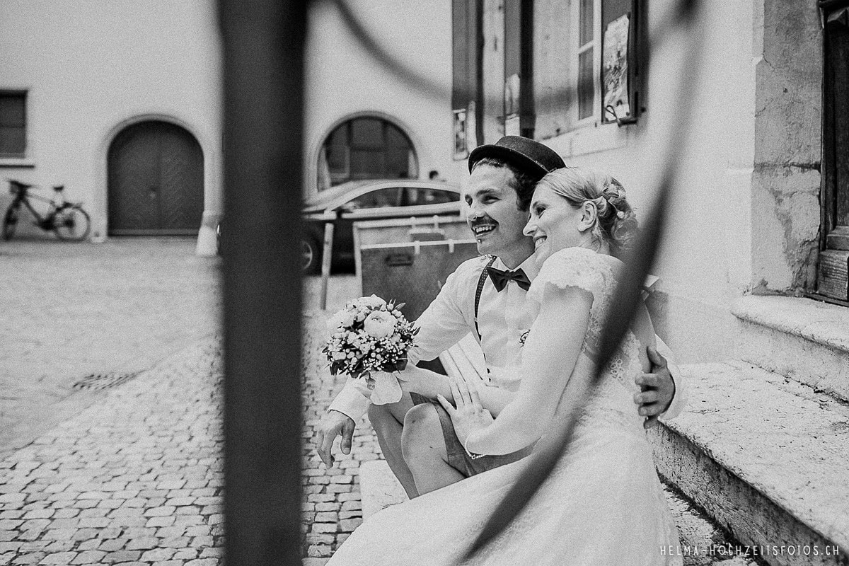 HelMa_Fotografie_Hochzeit_Hochzeitsfotograf_Bern_Biel_zivile_Hochzeit_Vintage_Zivilstandesamt_Bienne_von_Rütte-Gut__11 Familiäre Hochzeit | Hochzeitsfotograf Biel  