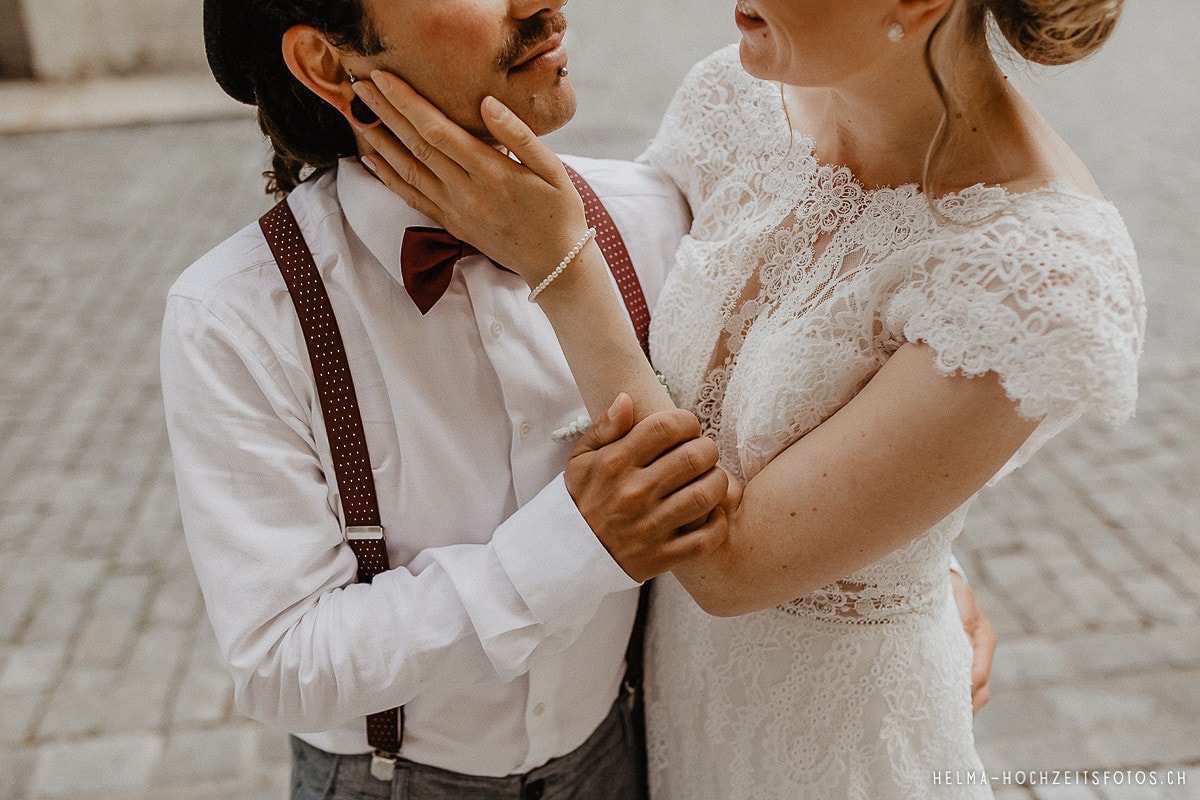 HelMa_Fotografie_Hochzeit_Hochzeitsfotograf_Bern_Biel_zivile_Hochzeit_Vintage_Zivilstandesamt_Bienne_von_Rütte-Gut__12 Familiäre Hochzeit | Hochzeitsfotograf Biel  