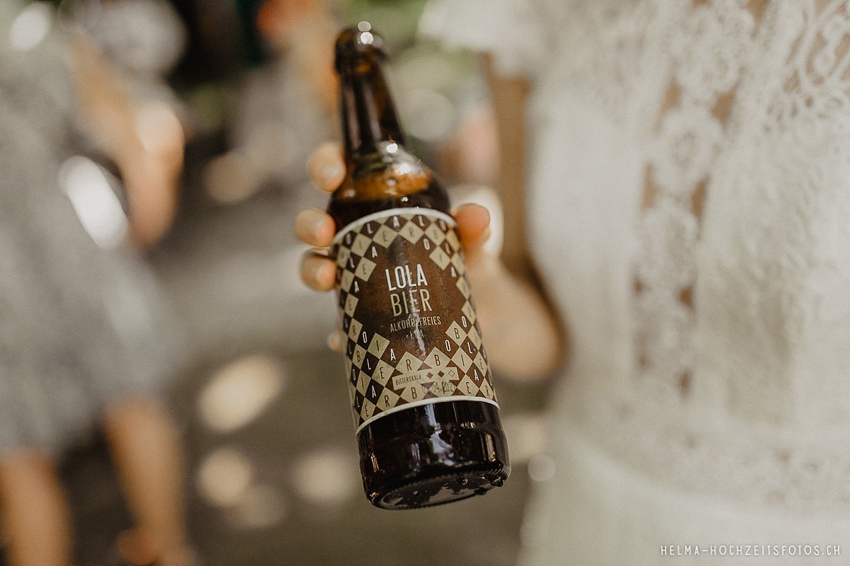 HelMa_Fotografie_Hochzeit_Hochzeitsfotograf_Bern_Biel_zivile_Hochzeit_Vintage_Zivilstandesamt_Bienne_von_Rütte-Gut__32 Familiäre Hochzeit | Hochzeitsfotograf Biel  