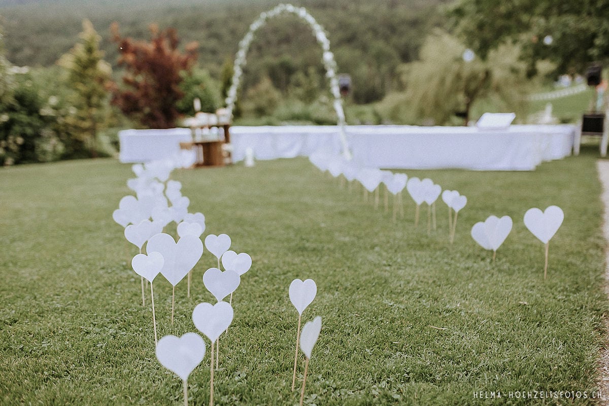 HelMa_Fotografie_Hochzeit_Hochzeitsfotograf_Bern_Jura_Schafmatthof_Gänsbrunnen_Bern_Landhochzeit_Heiraten_im_Gruenen_Fotografin__04 Landhochzeit im Jura  |  Schafmatthof  