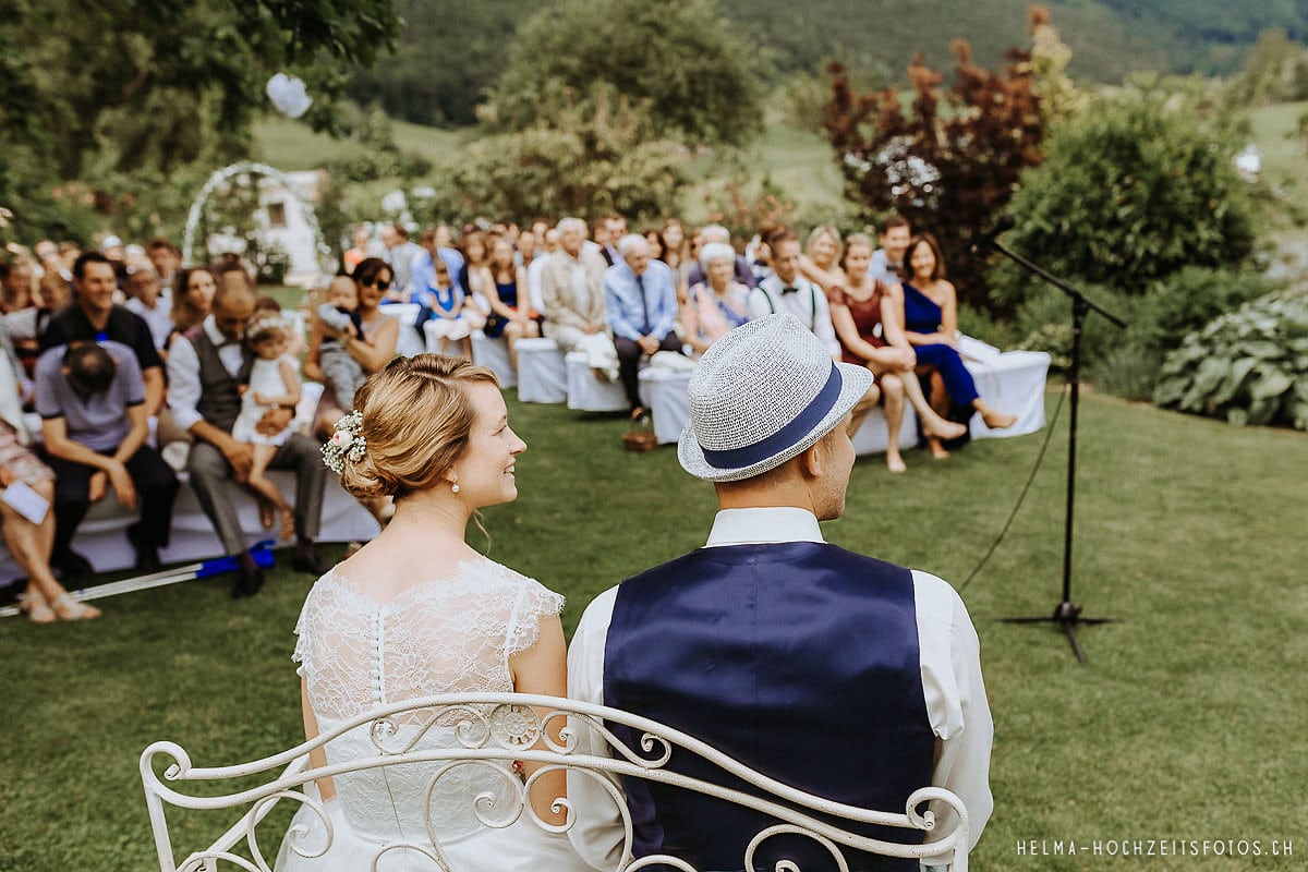 HelMa_Fotografie_Hochzeit_Hochzeitsfotograf_Bern_Jura_Schafmatthof_Gänsbrunnen_Bern_Landhochzeit_Heiraten_im_Gruenen_Fotografin__16 Landhochzeit im Jura  |  Schafmatthof  