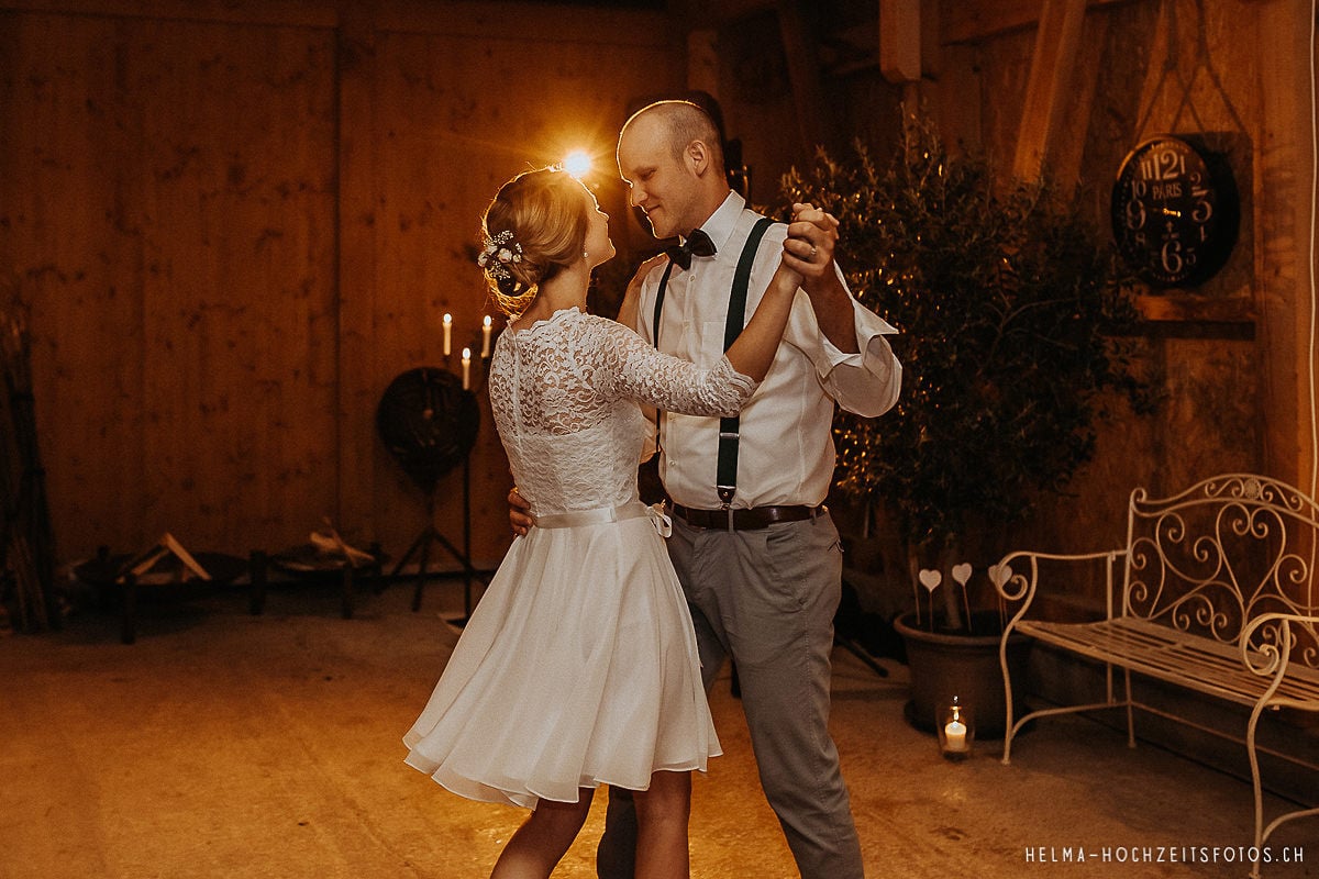 HelMa_Fotografie_Hochzeit_Hochzeitsfotograf_Bern_Jura_Schafmatthof_Gänsbrunnen_Bern_Landhochzeit_Heiraten_im_Gruenen_Fotografin__64 Landhochzeit im Jura  |  Schafmatthof  