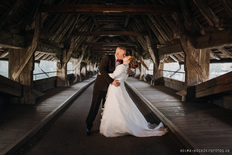 HelMa_Hochzeitsfotograf_Bern_Bester_Ort_für_Fotshooting_Brautpaarshooting_Tipp_Solothurn_Biel_Seeland_Emmental__07-768x512 Bester Ort fürs Brautpaarshooting  
