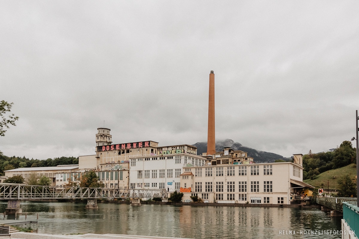 HelMa_Fotografie_Hochzeit_Hochzeitsfotograf_Bern_Solothurn_Attisholz_Hochzeitsfotografin_Schweiz_Emmental_Thun_Biel_Elopement_Schweizer_urben_Boho_wedding20200829_45 Urbane Hochzeit | Attisholz Solothurn  