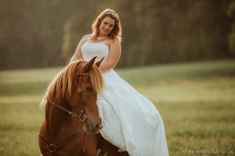 Heiraten mit Pferd | Hochzeitsfotograf Bern